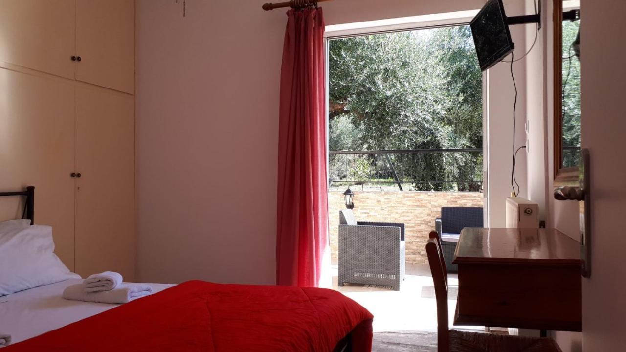 Katerina Apartments Kalamata Dış mekan fotoğraf