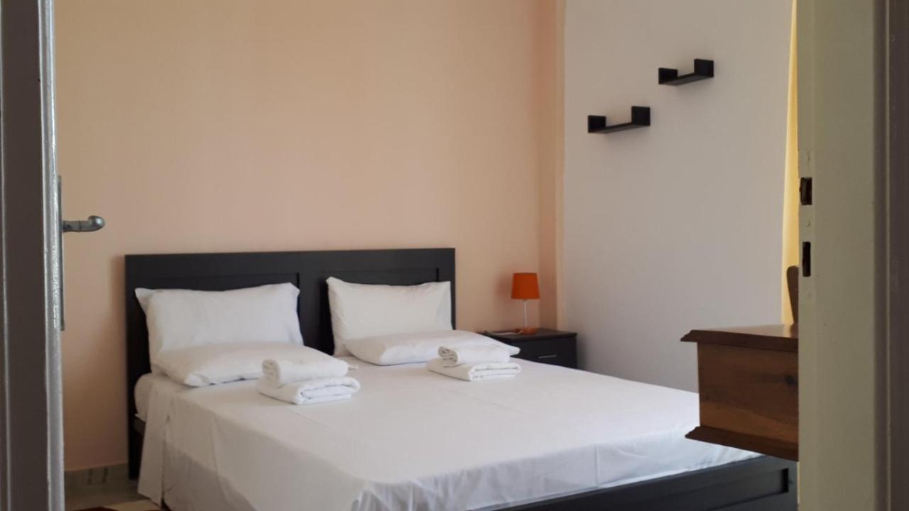 Katerina Apartments Kalamata Dış mekan fotoğraf