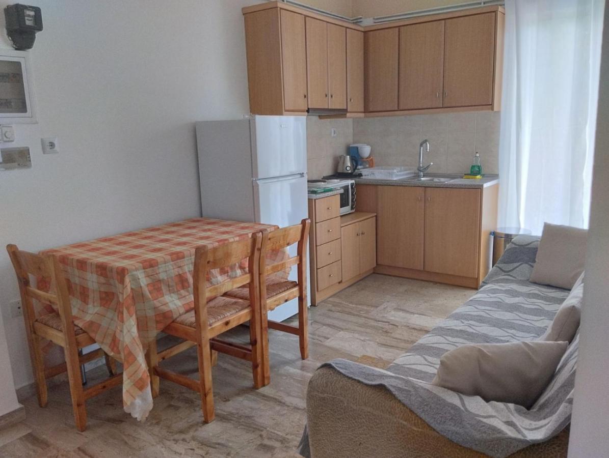 Katerina Apartments Kalamata Dış mekan fotoğraf
