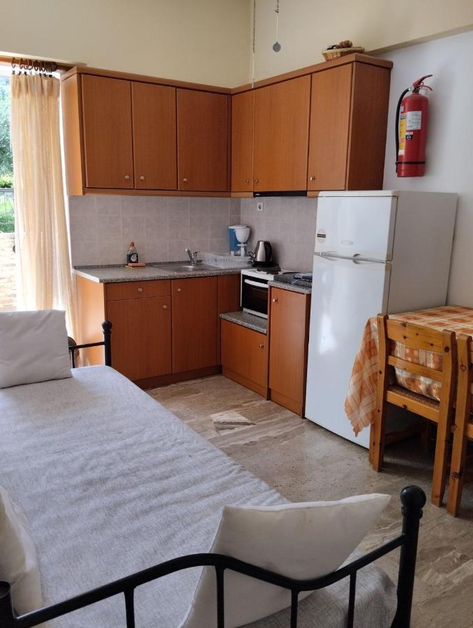 Katerina Apartments Kalamata Dış mekan fotoğraf