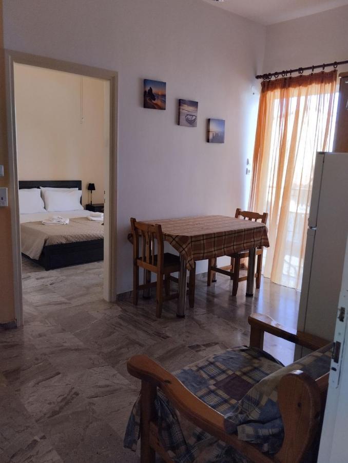 Katerina Apartments Kalamata Dış mekan fotoğraf