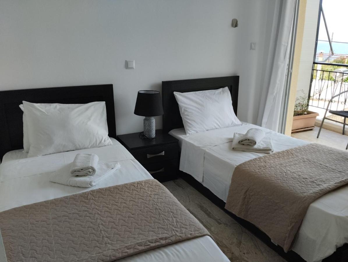 Katerina Apartments Kalamata Dış mekan fotoğraf