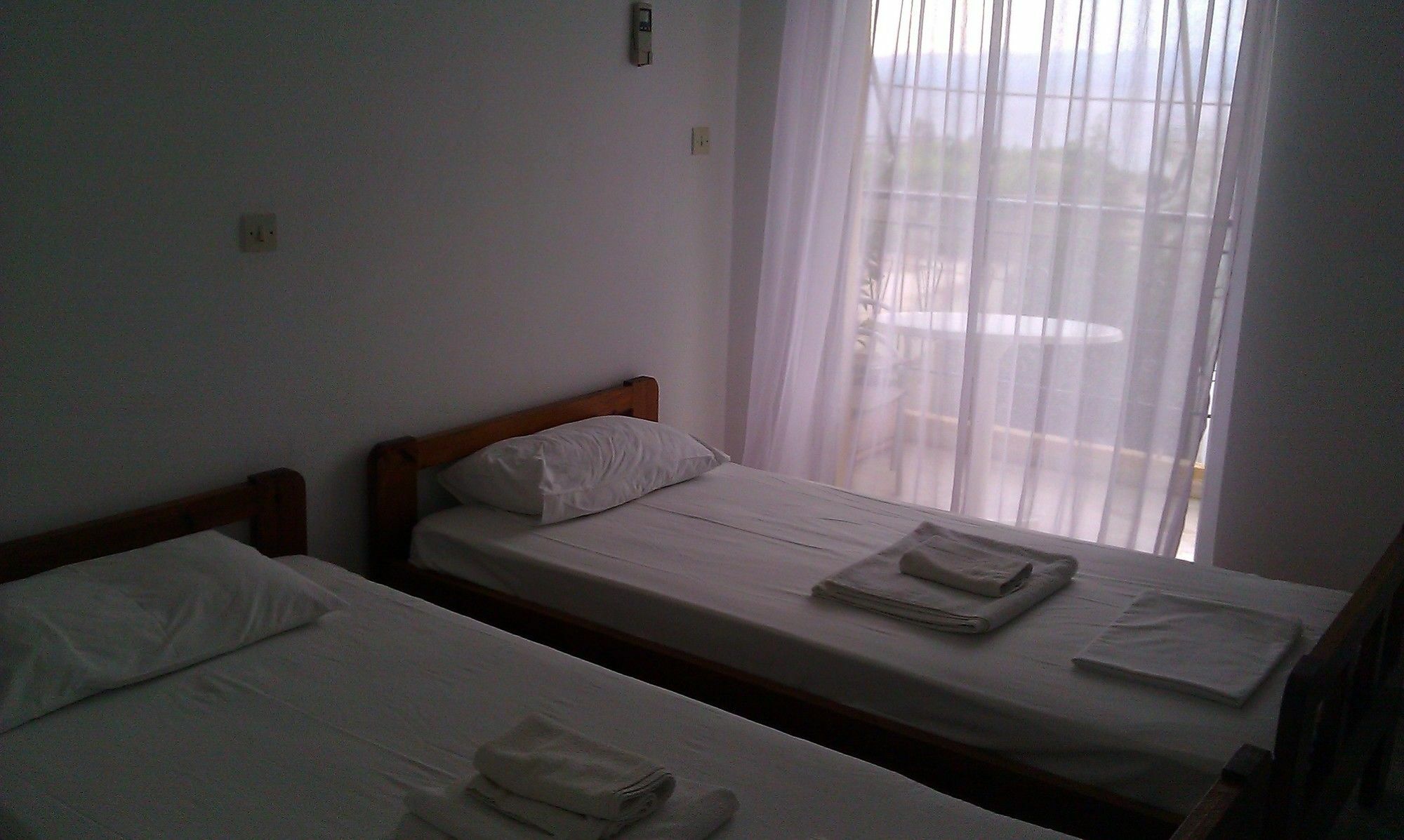 Katerina Apartments Kalamata Dış mekan fotoğraf